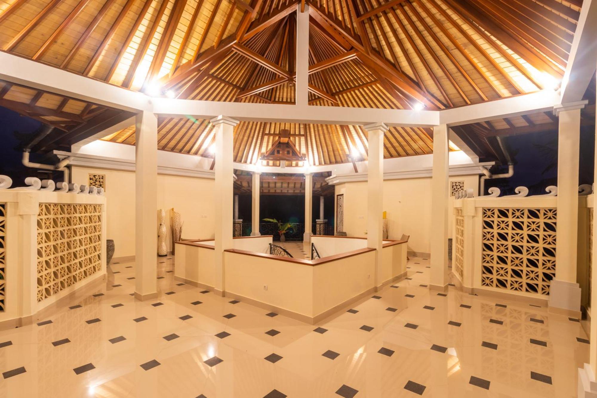 Villa Sky Dancer - Bali Amed Eksteriør billede