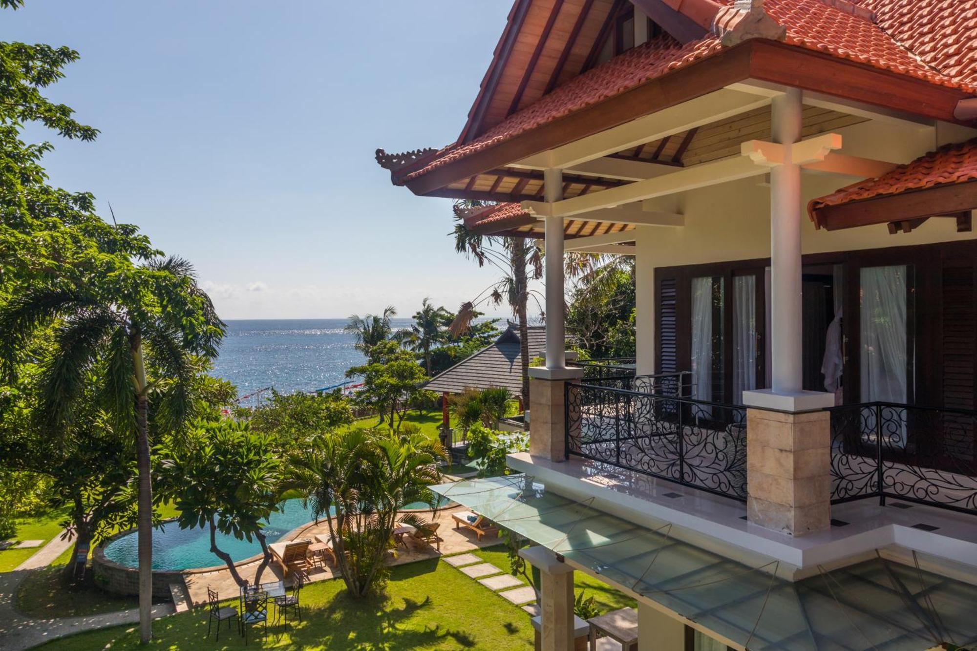 Villa Sky Dancer - Bali Amed Eksteriør billede