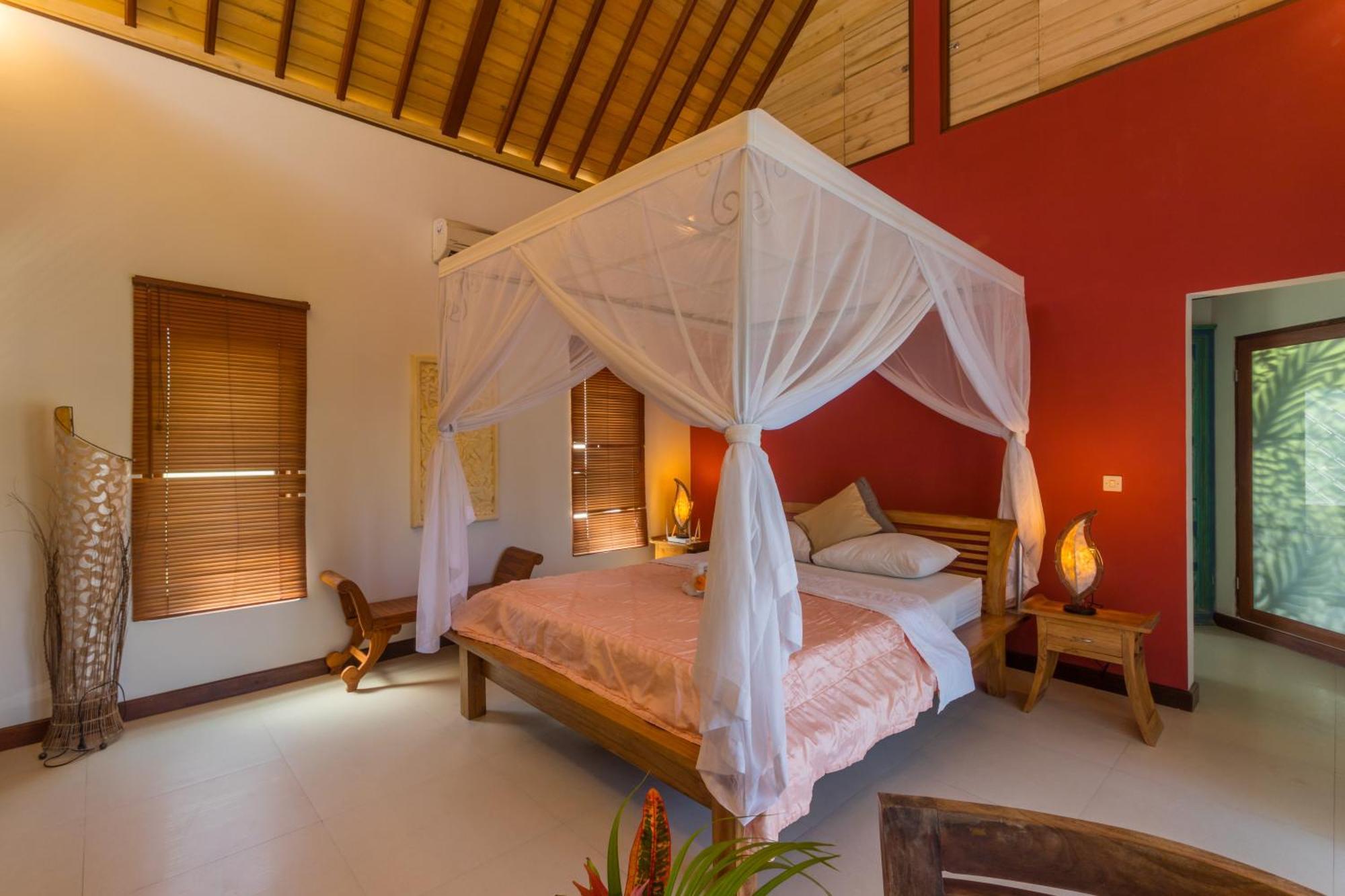 Villa Sky Dancer - Bali Amed Eksteriør billede